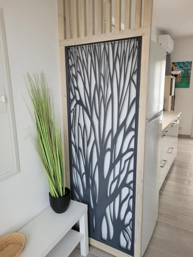 Apartament Le Beau Site By Beds83 Fréjus Zewnętrze zdjęcie